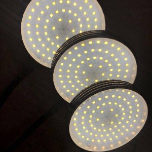 PROFI LED GROW trojramenná lampa na všetky rastliny so zabudovaným časovačom a stmievačom, 15W - SUNLIGHT